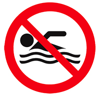 Нельзя купаться в бассейне